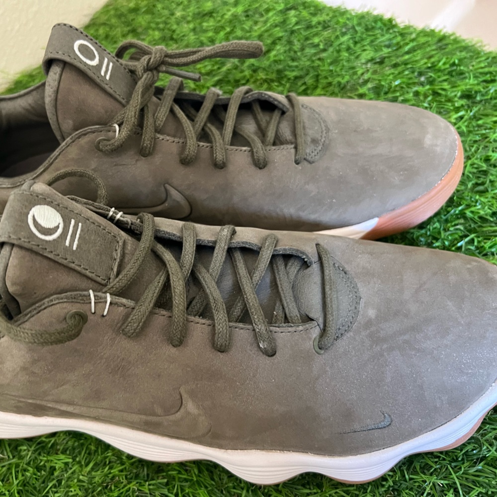 Nike Men 11